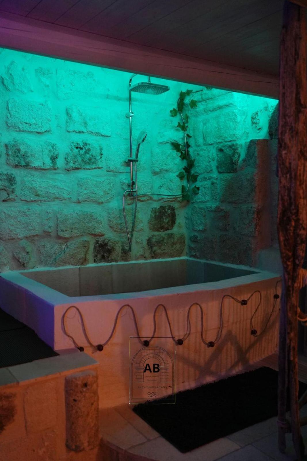 מונופולי Archi Barbacana מראה חיצוני תמונה